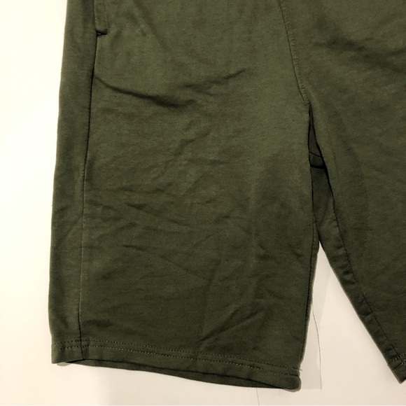 Puma Sweat Shorts Junior’s Size XL Green Color - Picture 2 of 9